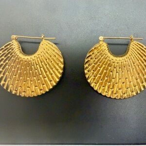 14 Karats Yellow Gold Large/Wide Earrings